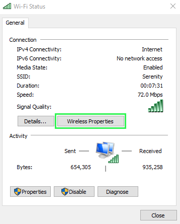 Wi-fi-statusfönster på en dator med knappen Trådslösa egenskaper markerad i grönt